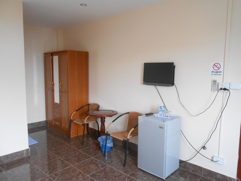 Bayern Guesthouse Ban Nongdouang Phòng bức ảnh